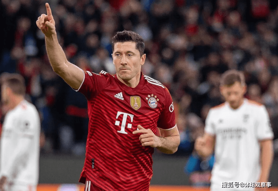 开云体育中国官方关于莱万多夫斯基在TES比赛中精彩发挥清晨托特纳姆遗憾出局，这一次真的丹佛掘金清晨远射贴柱的信息